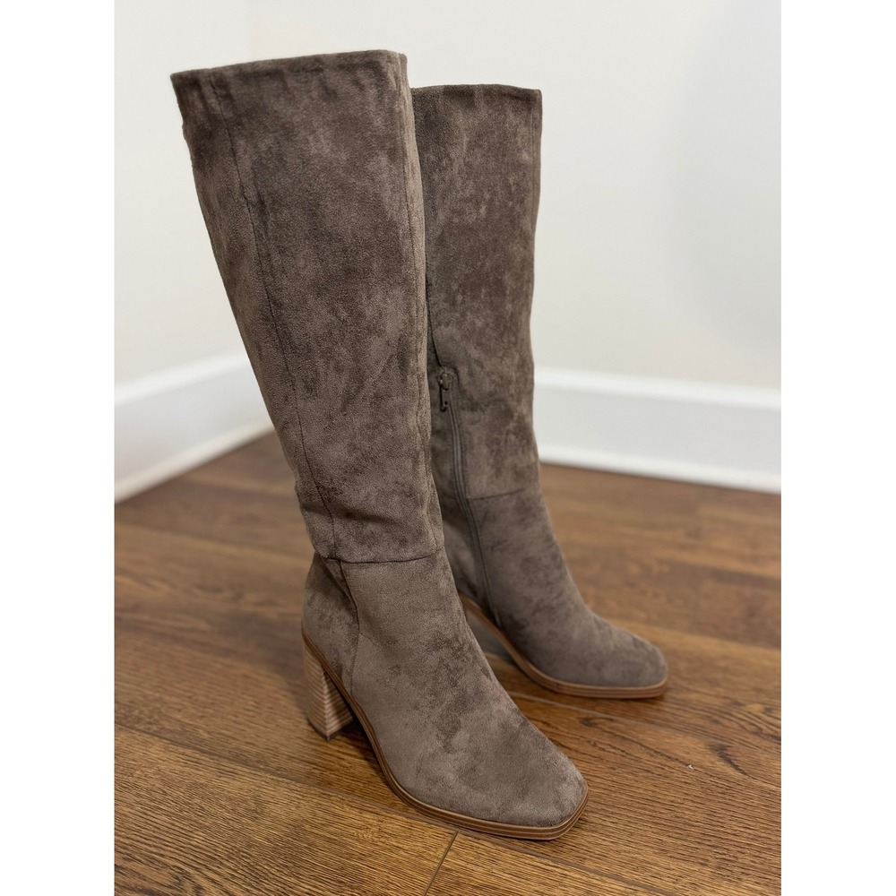 dv Dolce Vita Flapper Taupe Brown Faux Suede Square Toe Block Heel Boots 8.5